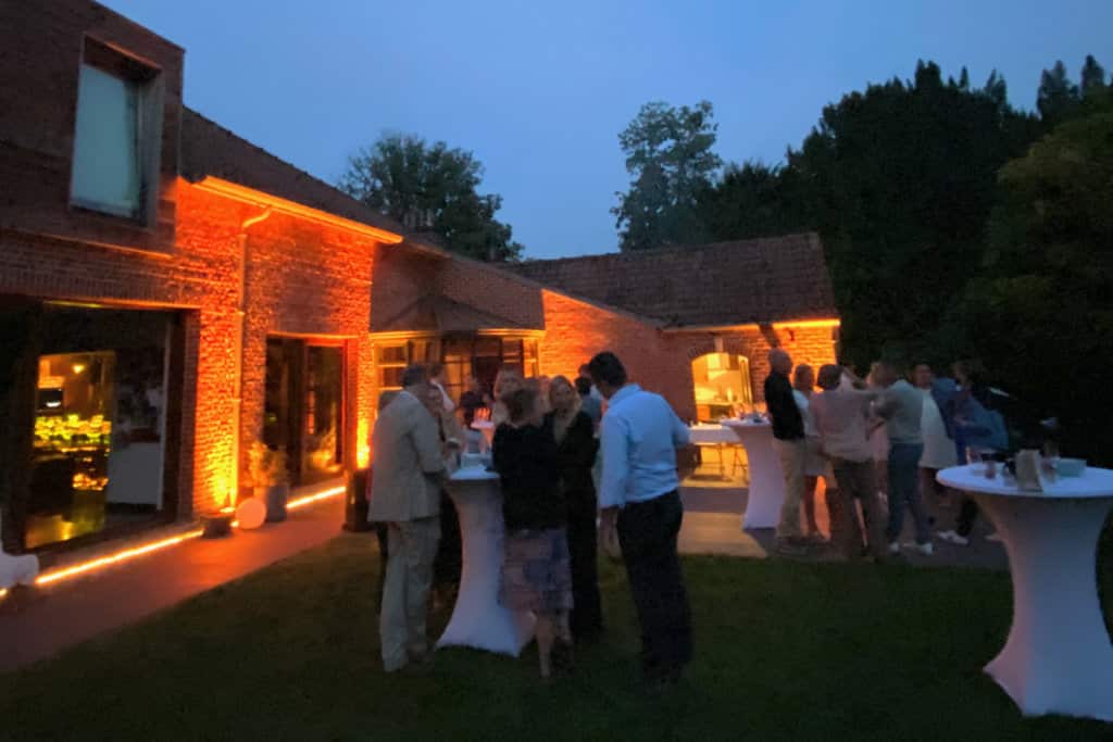 Uplighting pour une réception en extérieur, Brabant Wallon